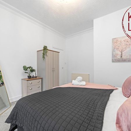 Bute Apartment By Klass Living Coatbridge Dış mekan fotoğraf